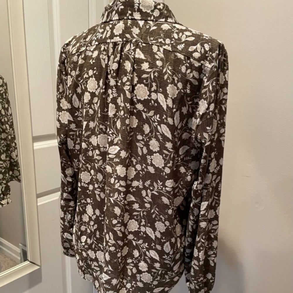 NYDJ Long Sleeve Button Blouse - M - Picture 5 of 9